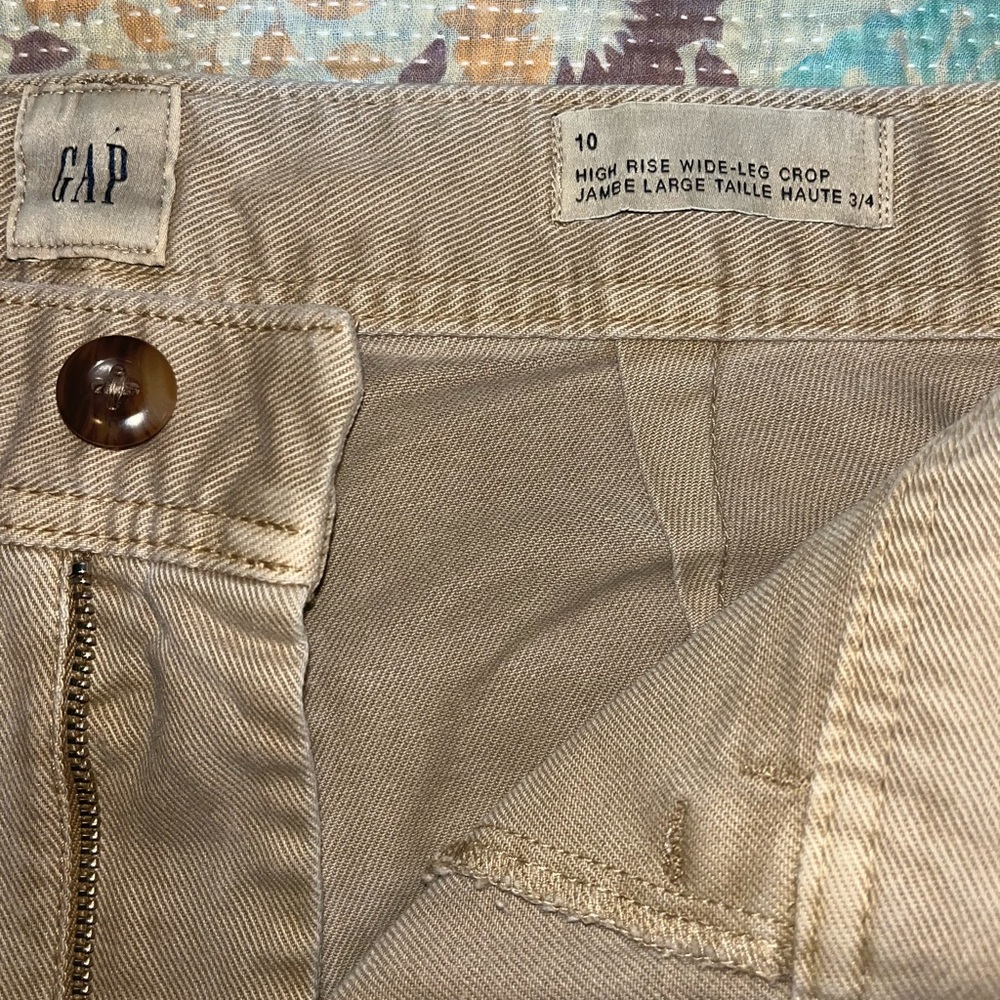 Wide leg cropped khaki pants - Picture 2 of 5